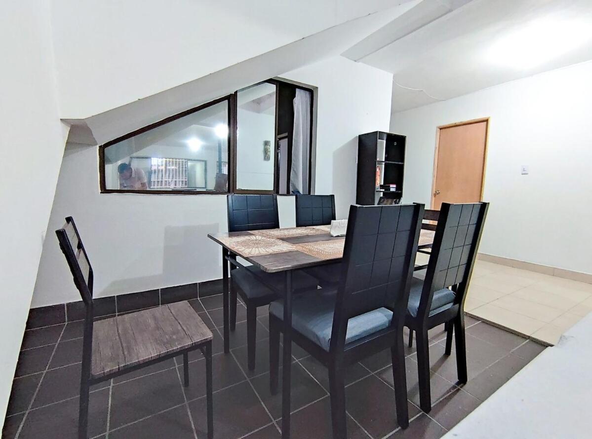 Apartamento Casa Grande En Cerca Estadio - Laureles *